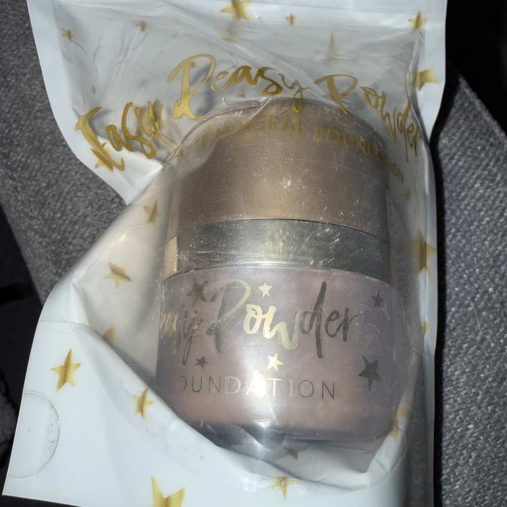 Belle Beauty Easy Peasy‎ Powder Matte Mineral Foundation in MEDIUM 0.16oz Travel
